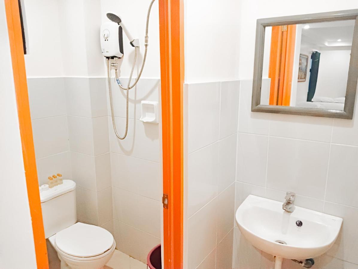 Island Inn Balabag  Екстер'єр фото