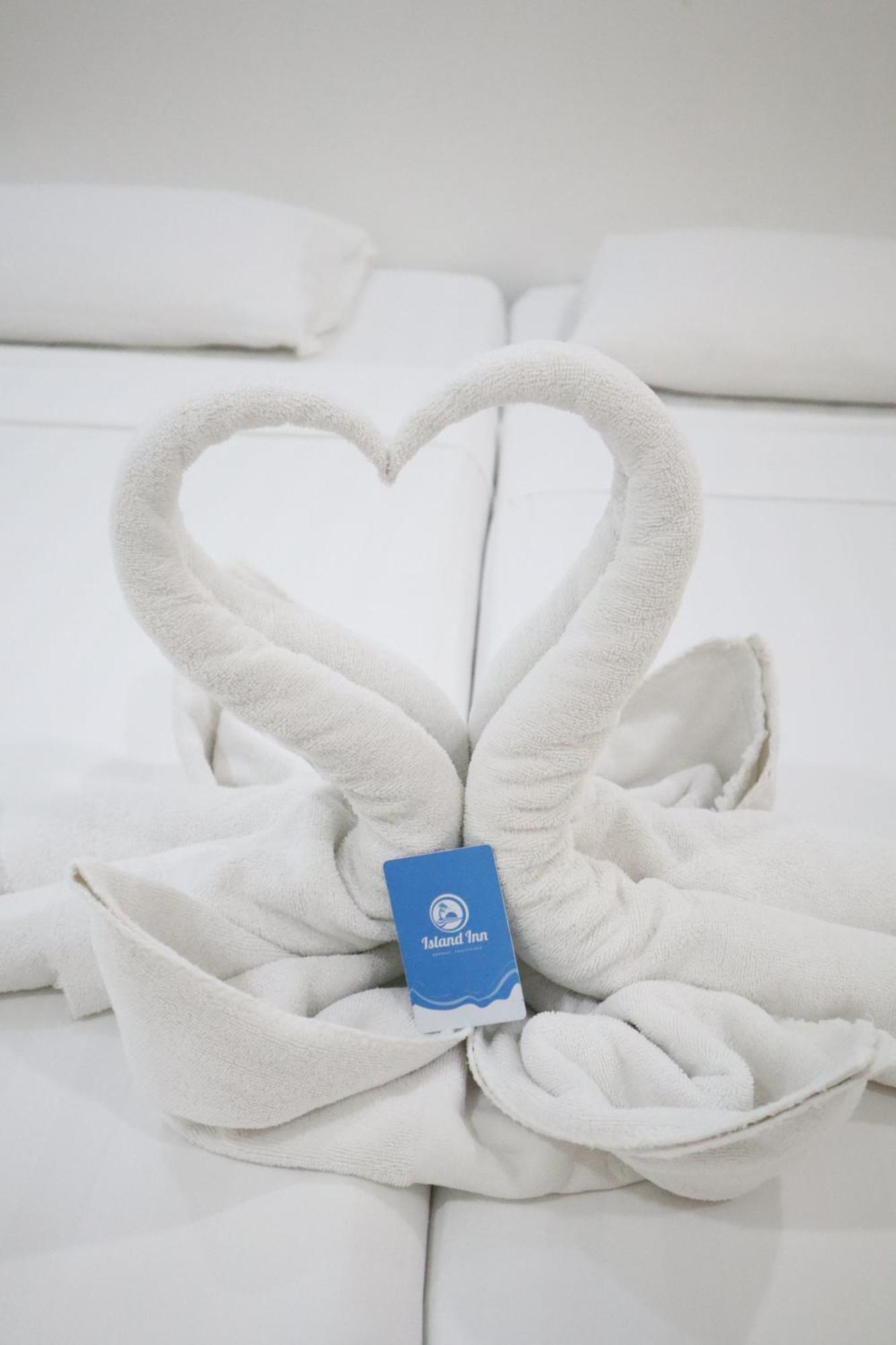 Island Inn Balabag  Екстер'єр фото