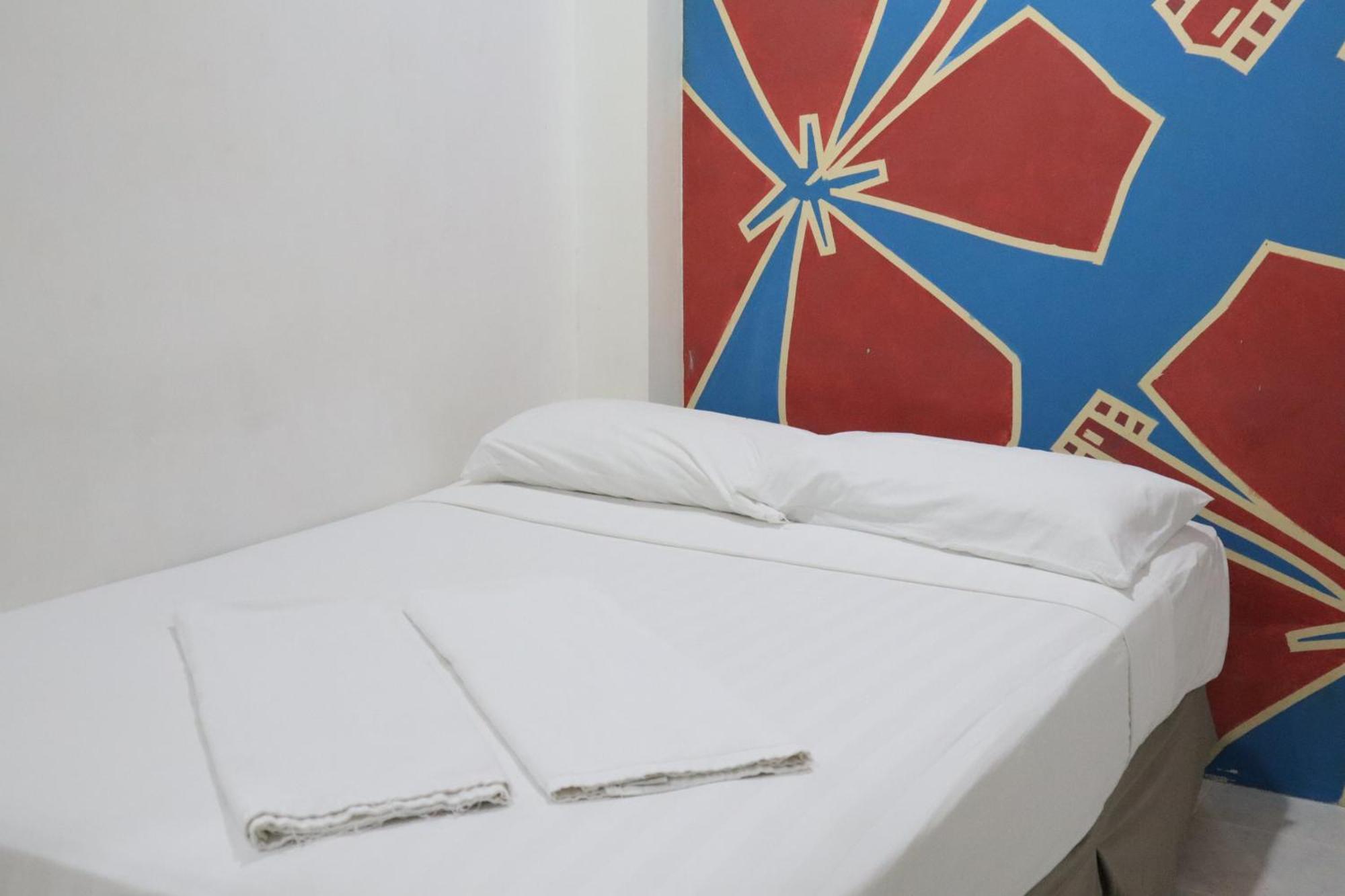Island Inn Balabag  Екстер'єр фото