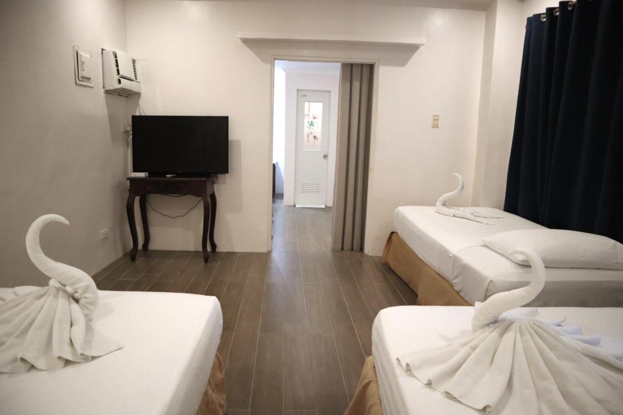 Island Inn Balabag  Екстер'єр фото