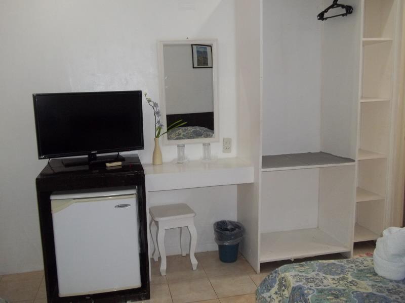 Island Inn Balabag  Екстер'єр фото