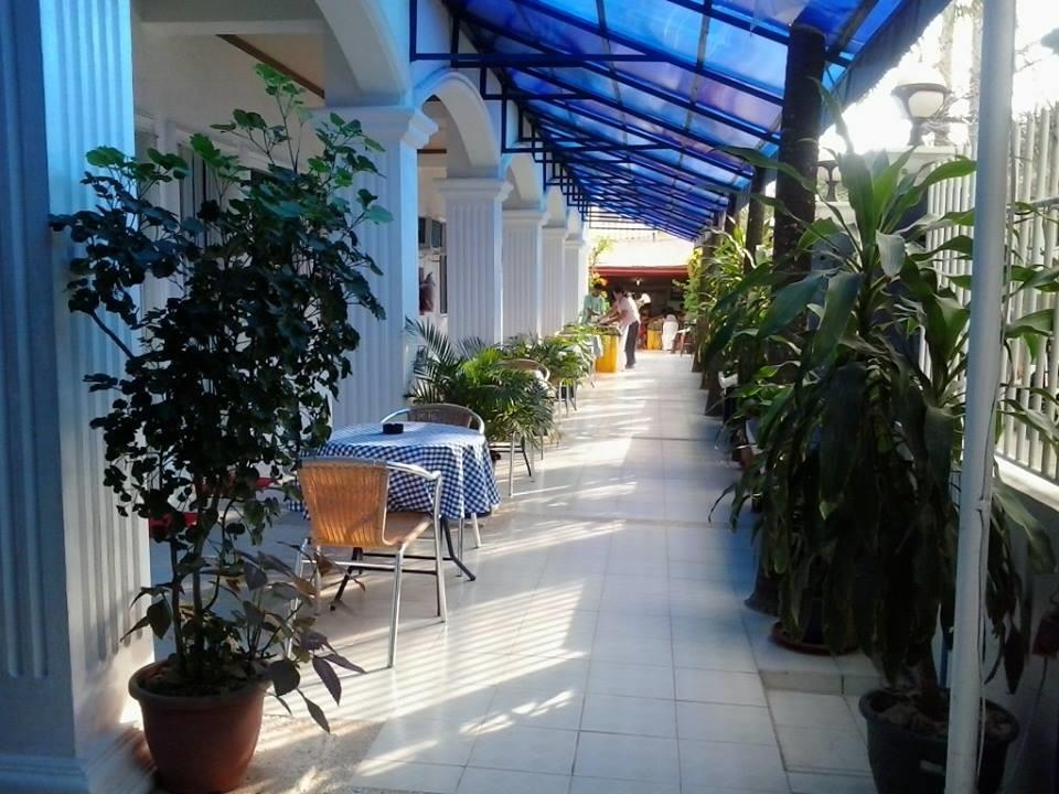 Island Inn Balabag  Екстер'єр фото