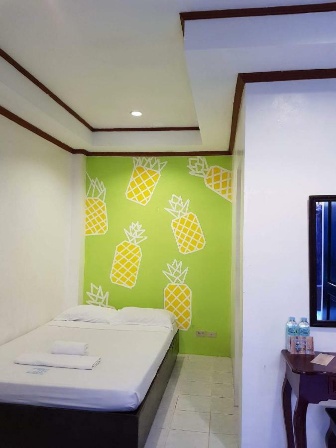 Island Inn Balabag  Екстер'єр фото