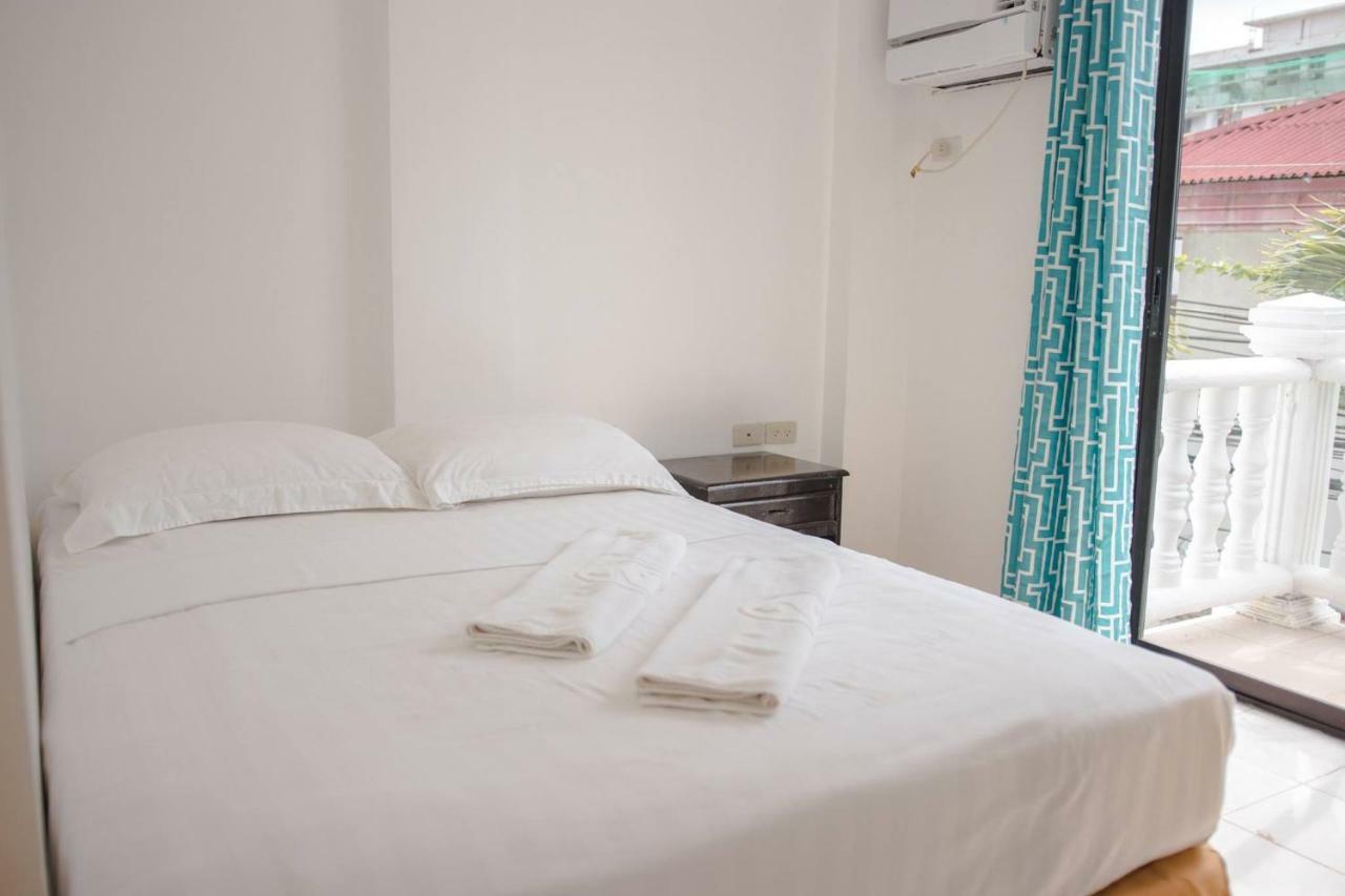 Island Inn Balabag  Екстер'єр фото