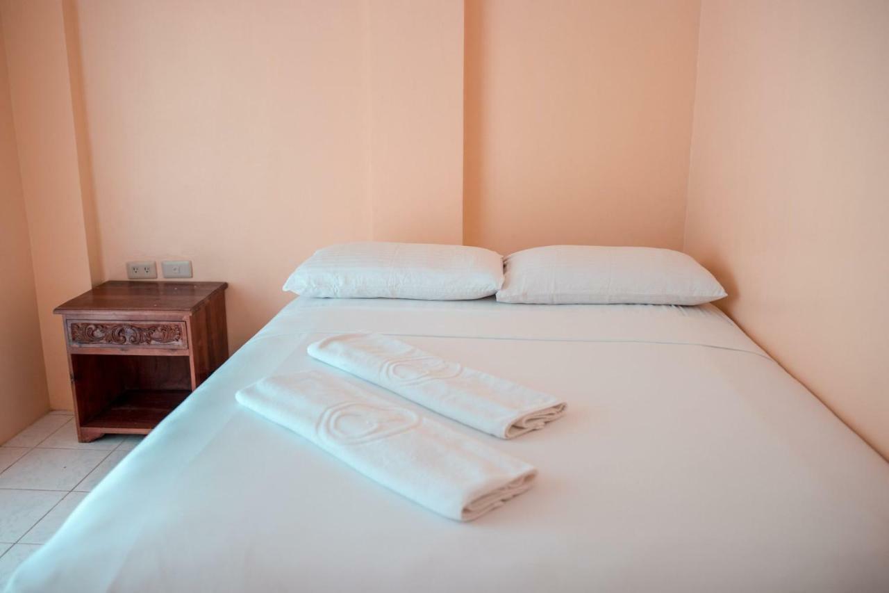 Island Inn Balabag  Екстер'єр фото